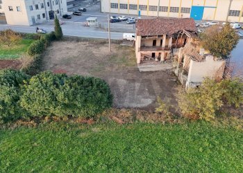 Edificio all\'aperto - Capannone VIA DELLE GROANE, Bagnatica - foto 7