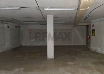 Parcheggio - Commercial Premises PIAZZA CAVOUR
16, Trescore Balneario - photo 31