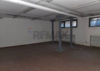 Parcheggio - Commercial Premises PIAZZA CAVOUR
16, Trescore Balneario - photo 32