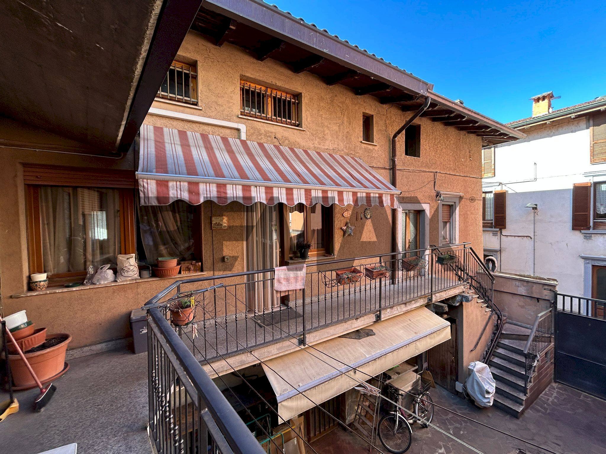 Casa all\'aperto - Semi-detached house Locatelli
 
5, Palosco - photo 2