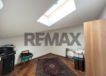 Stanza vuota - Semi-detached house Locatelli
 
5, Palosco - photo 18