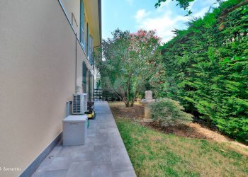 Foto 38 - Three-room apartment Via Matteotti
 
21, Robbiate - photo 38