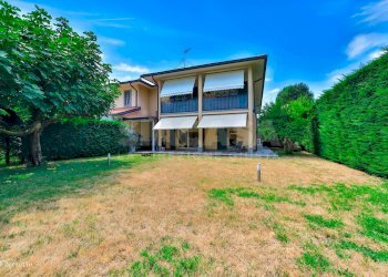 Foto 41 - Three-room apartment Via Matteotti
 
21, Robbiate - photo 41