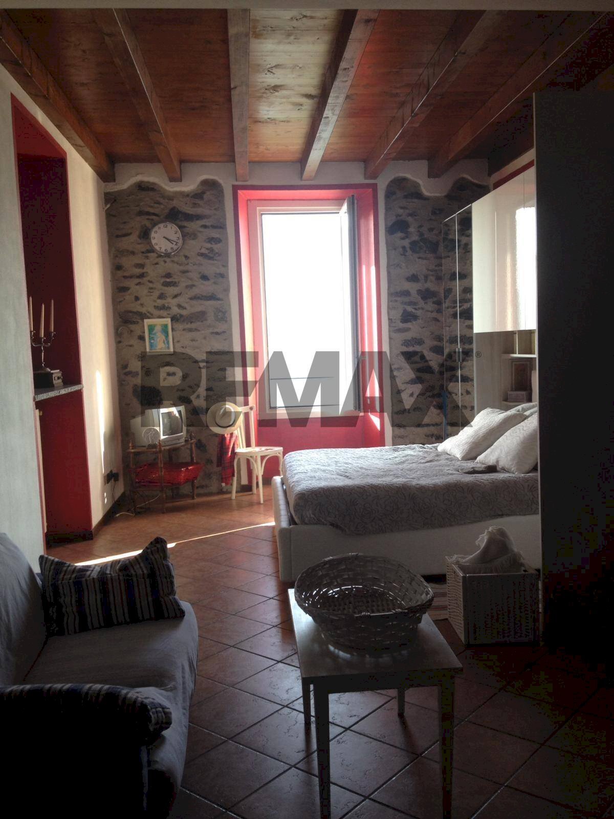 Camera / camera da letto - Two-room apartment Via Caronti
24, Blevio - photo 2