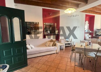 Sala da pranzo - Bilocale Via Caronti
 
24, Blevio - foto 10
