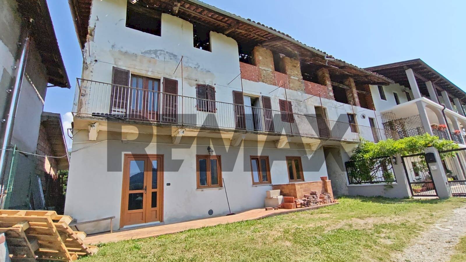 Edificio all\'aperto - Independent house via borgonuovo
 
snc, San Colombano Belmonte - photo 1