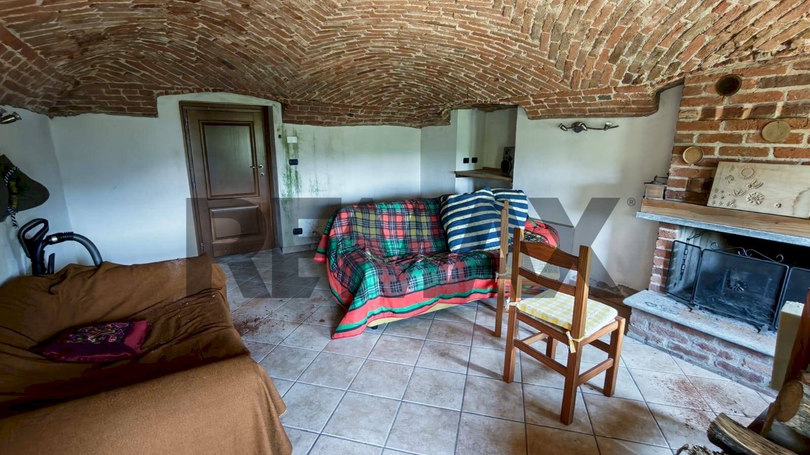 Soggiorno - Independent house via borgonuovo
snc, San Colombano Belmonte - photo 2