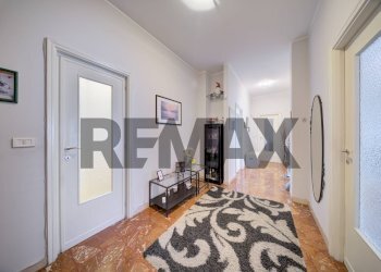 Hall / corridoio - Three-room apartment Corso Traiano
89, Torino - photo 17