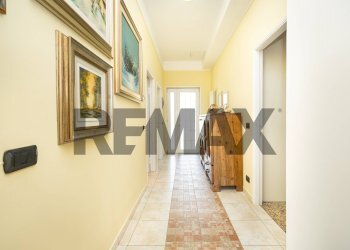 Hall / corridoio - Villa VIA SAN GIOVANNI BOSCO
 
17, Trezzo sull'Adda - foto 4