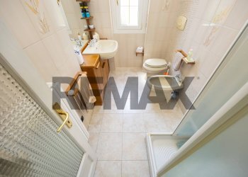Bagno - Villa VIA SAN GIOVANNI BOSCO
 
17, Trezzo sull'Adda - foto 18