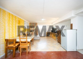 Sala da pranzo - Villa VIA SAN GIOVANNI BOSCO
 
17, Trezzo sull'Adda - foto 24