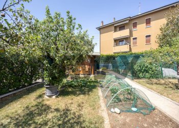 Giardino - Villa VIA SAN GIOVANNI BOSCO
 
17, Trezzo sull'Adda - foto 30