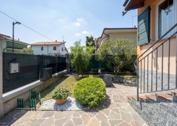 Giardino - Villa VIA SAN GIOVANNI BOSCO
 
17, Trezzo sull'Adda - foto 37