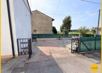 Foto 44 - Villa a Schiera Via Borgo Masotti
 
8/1, Argenta - foto 44