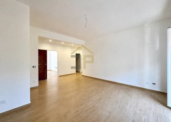 Foto 17 - Three-room apartment Via Bronte
 
15, Palermo - photo 17