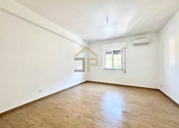 Foto 33 - Three-room apartment Via Bronte
 
15, Palermo - photo 33