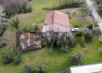 Casa all\'aperto - Casa indipendente via Colle Tronco
 
59, San Giovanni Incarico - foto 4