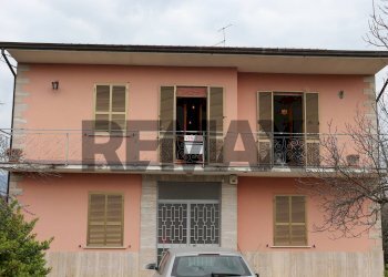 Casa all\'aperto - Casa indipendente via Colle Tronco
 
59, San Giovanni Incarico - foto 8
