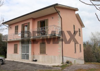 Casa all\'aperto - Casa indipendente via Colle Tronco
 
59, San Giovanni Incarico - foto 10
