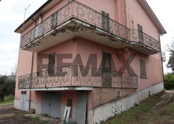Casa all\'aperto - Casa indipendente via Colle Tronco
 
59, San Giovanni Incarico - foto 13