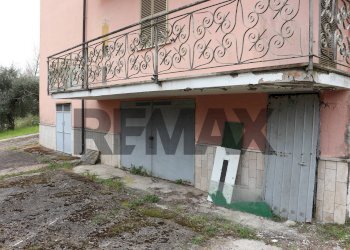 Casa all\'aperto - Casa indipendente via Colle Tronco
 
59, San Giovanni Incarico - foto 14