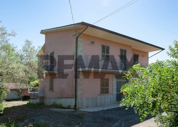 Casa all\'aperto - Independent house via Colle Tronco
 
59, San Giovanni Incarico - photo 7