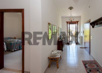 Hall / corridoio - Independent house via Colle Tronco
 
59, San Giovanni Incarico - photo 22