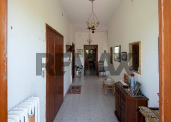 Hall / corridoio - Independent house via Colle Tronco
 
59, San Giovanni Incarico - photo 23