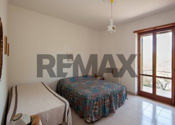 Camera / camera da letto - Independent house via Colle Tronco
 
59, San Giovanni Incarico - photo 27