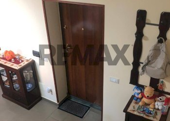 Hall / corridoio - Casa indipendente VIA COLONNA DI SERRA
 
13, Lamezia Terme - foto 18