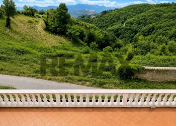 Vista delle montagne - Villa C.da Aria Rossa
 
Snc, Malito - foto 22