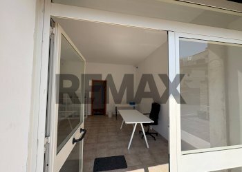 Ufficio - Shop Via Martiri Di Belfiore
 
27, Marino - photo 4