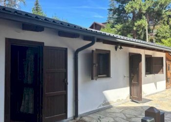 Facciata - Appartamento via Montenero, 22, Bardonecchia - foto 2