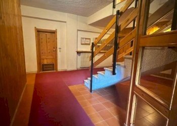 Interno palazzo - Bilocale via Genova, 9, Bardonecchia - foto 6