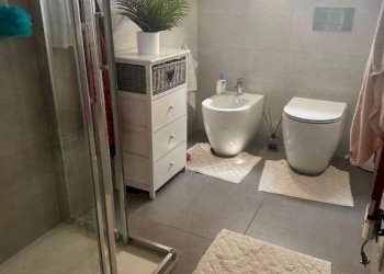 Bagno - Bilocale via Sestriere, Torino (zona San Paolo) - foto 11