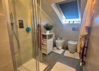 Bagno - Bilocale via Sestriere, Torino (zona San Paolo) - foto 13