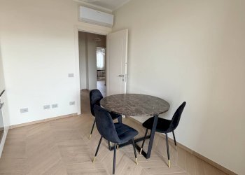 Foto 2 - Three-room apartment corso garibaldi
 
9, Venaria Reale - photo 2