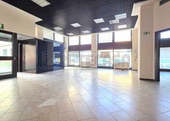 Retecasa_Valdagno - Commercial Premises Valdagno - photo 6