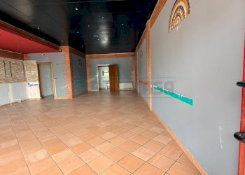 WhatsApp Image 2026-07-20 at 09.56.50 - Commercial Premises Via dal Ponte 200, Torri di Quartesolo - photo 5
