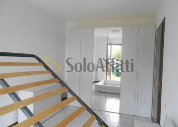 CAMERA MATRIMONIALE - Appartamento Via Aldo Rossi 12, Pavia - foto 12
