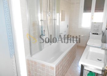 BAGNO - Appartamento Via Damiano Chiesa 14, Pavia - foto 7