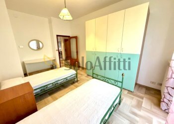 CAMERA 2 - Three-room apartment Viale della Vittoria 100, Alba Adriatica - photo 8