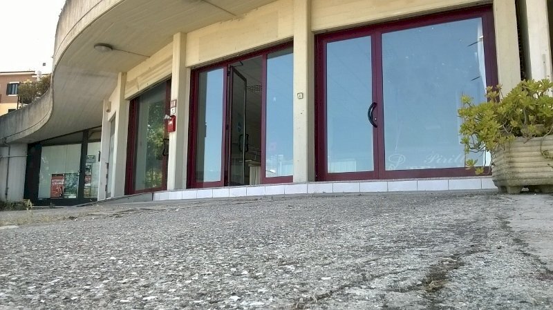 DILEOIMMOBILIARE VENDE LOCALE COMMERCIALE - Shed Monteprandone - photo 1