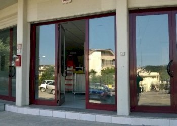 DILEOIMMOBILIARE VENDE LOCALE COMMERCIALE - Capannone Monteprandone - foto 3