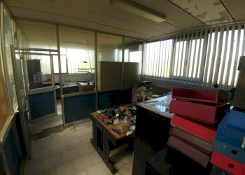 capannone Affitto SanDamaso (13) (FILEminimizer) - Commercial Premises Via Ghigo Zanfrognini 19, Modena - photo 13