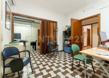 UFFICIO GRANDE - Ufficio Via Grazia Deledda 2, Catania - foto 10