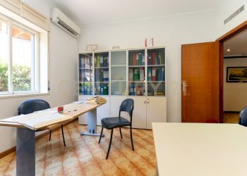 UFFICIO GRANDE - Ufficio Via Grazia Deledda 2, Catania - foto 12