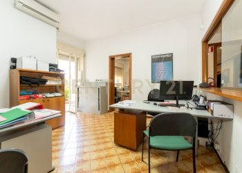 UFFICIO GRANDE - Ufficio Via Grazia Deledda 2, Catania - foto 25
