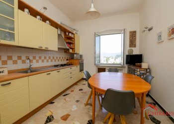 3.3 CUCINA - Appartamento Via Domenico Oliva 7, Genova (zona Sestri Ponente) - foto 8
