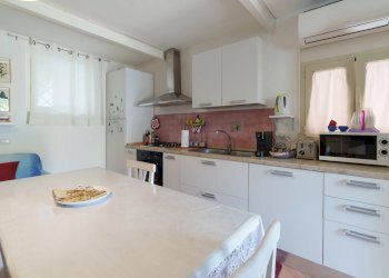Three-room apartment Via Massimo Kolbe, Aggius - photo 8